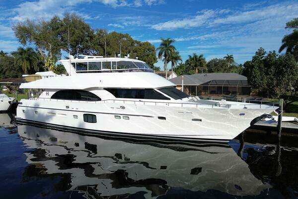 Hargrave FB with Hardtop Yacht For Sale