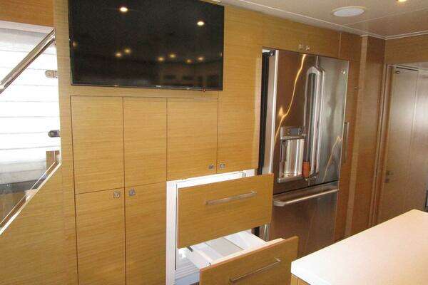 Hargrave FB with Hardtop Yacht For Sale