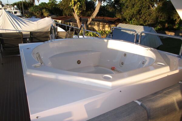 SEASEID 95ft Hargrave Yacht For Sale