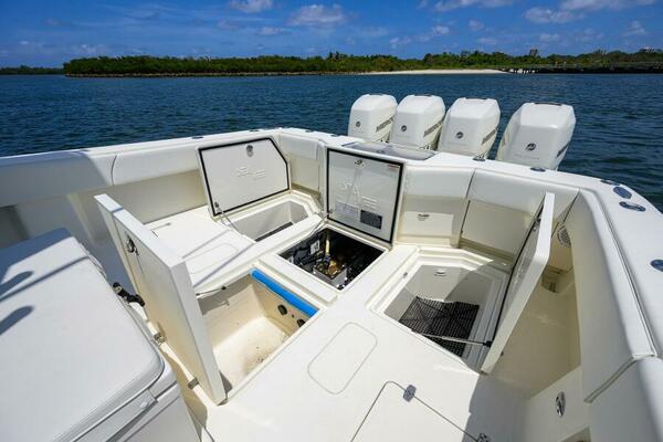 PENELOPE 39ft SeaVee Yacht For Sale