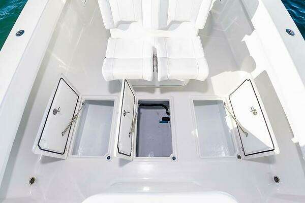 Pair Customs 34 Deep V Yacht For Sale