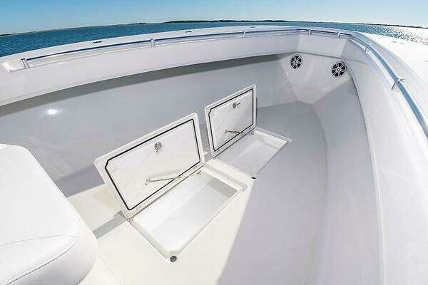 Pair Customs 34 Deep V Yacht For Sale