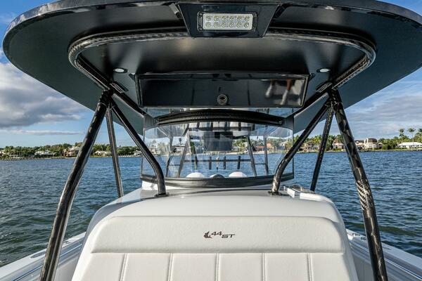 44ft Contender Yacht For Sale