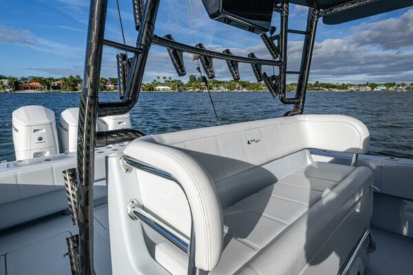 44ft Contender Yacht For Sale