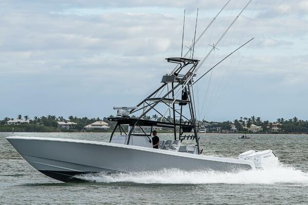 44ft Contender Yacht For Sale