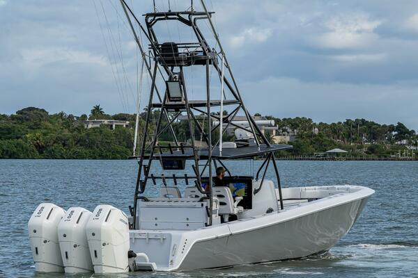 44ft Contender Yacht For Sale