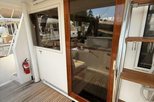 ISLAND GIRL 48ft Ocean Alexander Yacht For Sale