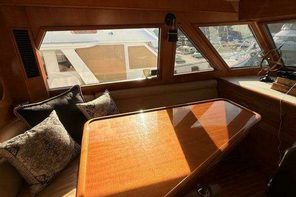 Ocean Alexander 486 Pilothouse Yacht For Sale