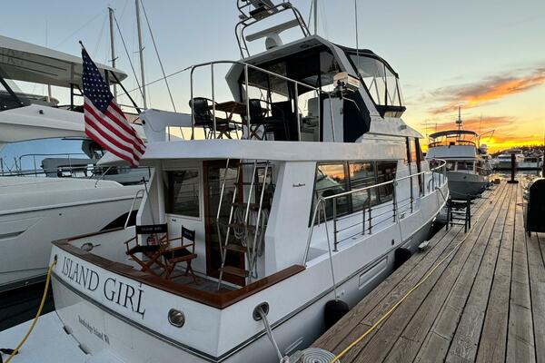 ISLAND GIRL 48ft Ocean Alexander Yacht For Sale