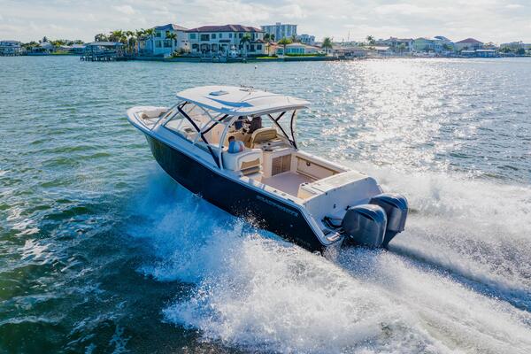 33ft Grady White Yacht For Sale