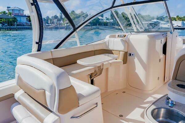 Grady-White 335 Freedom Yacht For Sale