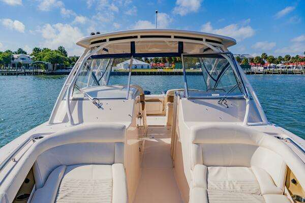 Grady-White 335 Freedom Yacht For Sale