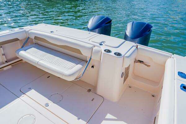 Grady-White 335 Freedom Yacht For Sale