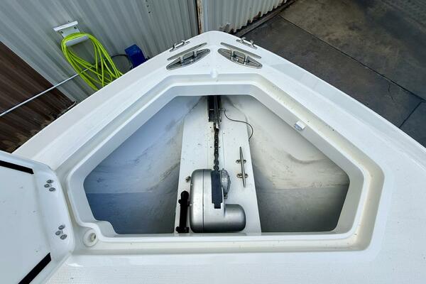 32ft SeaVee Yacht For Sale