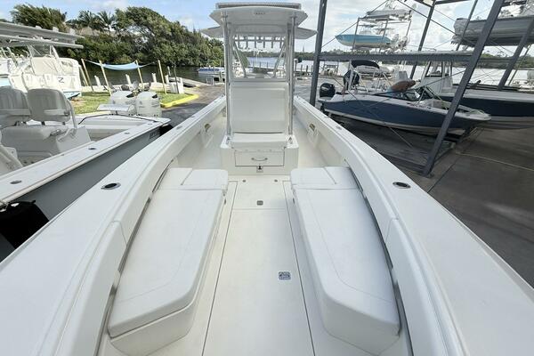 32ft SeaVee Yacht For Sale
