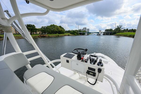 Revelry 41ft Regulator Yacht For Sale