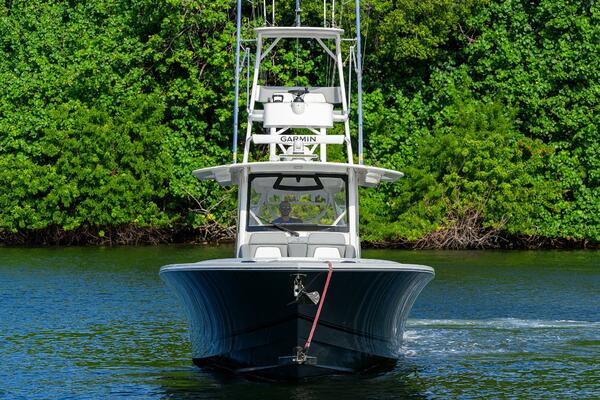 Revelry 41ft Regulator Yacht For Sale