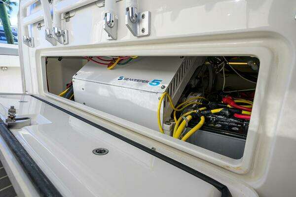 Regulator 41 Yacht For Sale