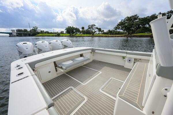 Revelry 41ft Regulator Yacht For Sale