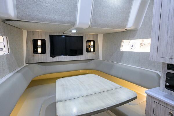 Revelry 41ft Regulator Yacht For Sale