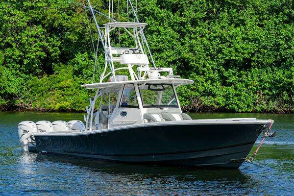 Regulator 41 Yacht For Sale