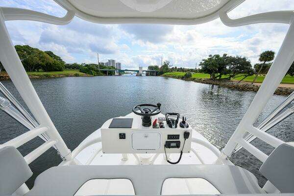 Regulator 41 Yacht For Sale