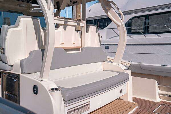 Scout LXF Yacht For Sale