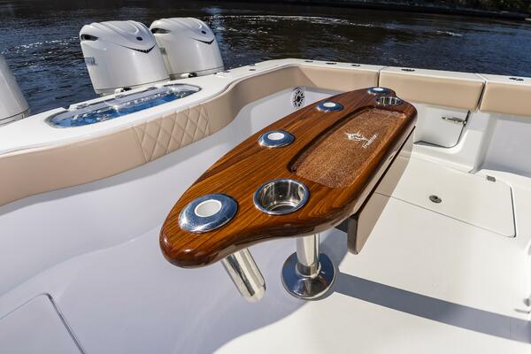 Krusty Krab II 38ft Freeman Yacht For Sale