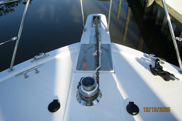 Perfect Fit 60ft Jefferson Yacht For Sale