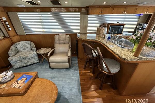 Perfect Fit 60ft Jefferson Yacht For Sale