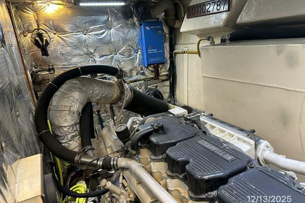 Perfect Fit 60ft Jefferson Yacht For Sale