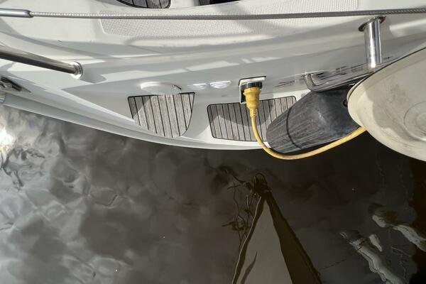 S V Margo 33ft Delphia Yacht For Sale