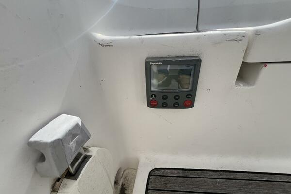 S V Margo 33ft Delphia Yacht For Sale