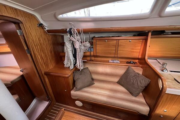 S V Margo 33ft Delphia Yacht For Sale