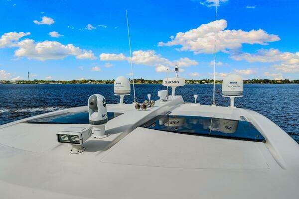 Riviera 565 SUV Yacht For Sale