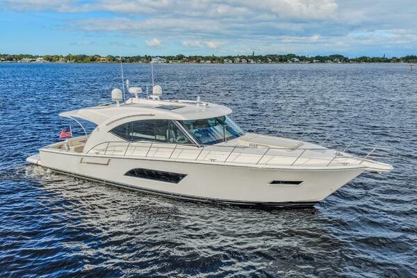 Escape Pod 56ft Riviera Yacht For Sale
