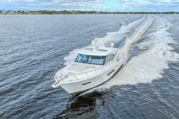 Escape Pod 56ft Riviera Yacht For Sale