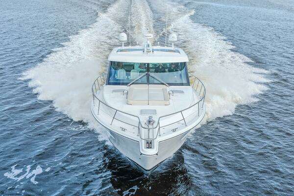 Riviera 565 SUV Yacht For Sale