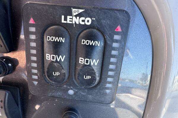 26ft Robalo Yacht For Sale