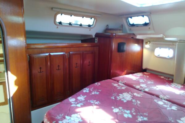 JerSea Girl  42ft Hunter Yacht For Sale