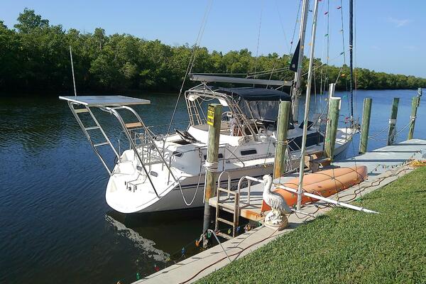 JerSea Girl  42ft Hunter Yacht For Sale
