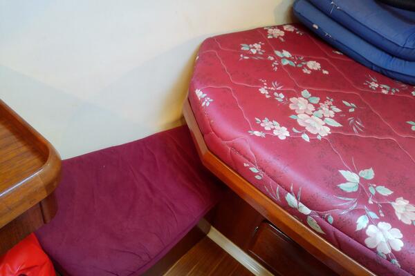 JerSea Girl  42ft Hunter Yacht For Sale