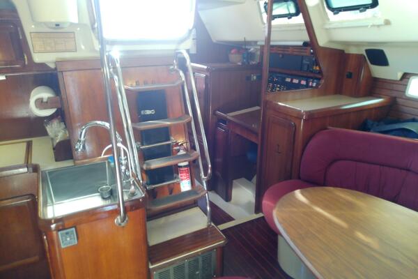 JerSea Girl  42ft Hunter Yacht For Sale