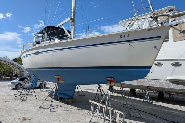 JerSea Girl  42ft Hunter Yacht For Sale