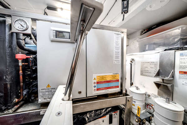 Azimut S7 Yacht For Sale