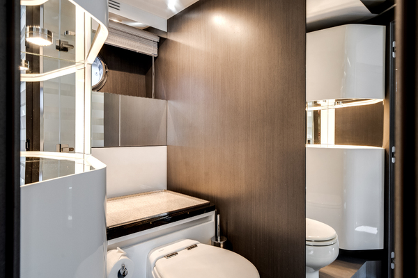 71ft Azimut Yacht For Sale