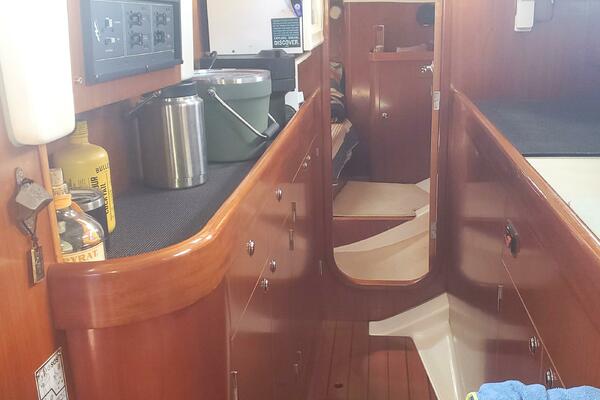 CHILL OUT 41ft Beneteau Yacht For Sale