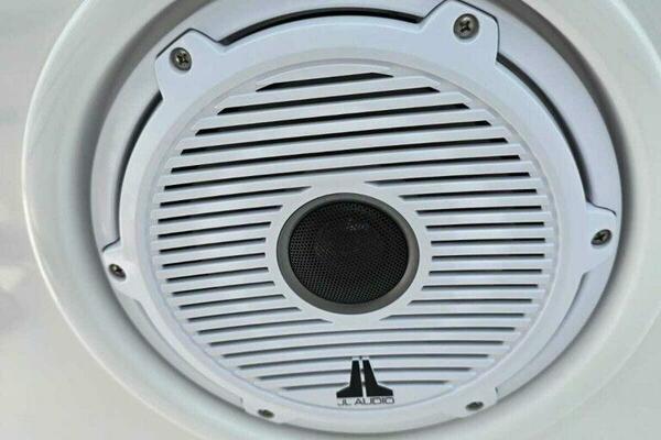 Valhalla 33 JUST ONE MORE - Speaker