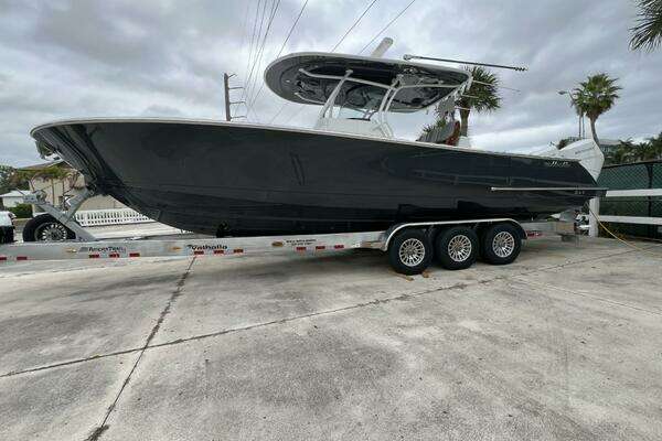 33' Valhalla Boatworks