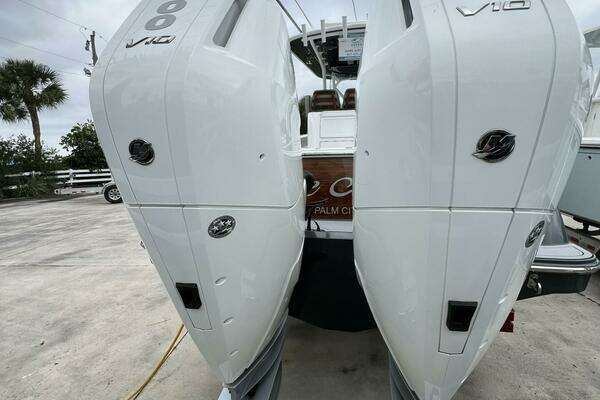 Valhalla Boatworks V-33 Yacht For Sale